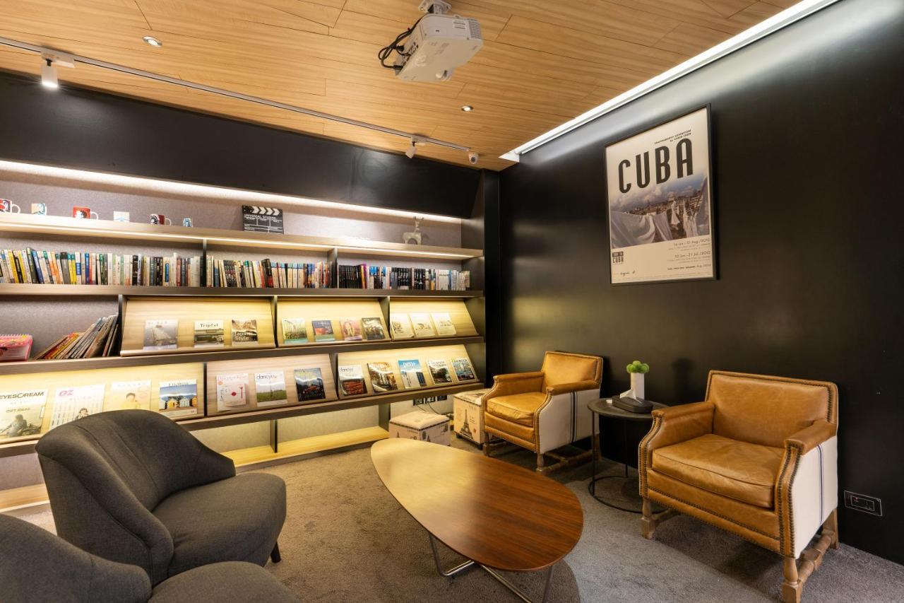 Hub Hotel Zhongli Taoyuan Exteriör bild