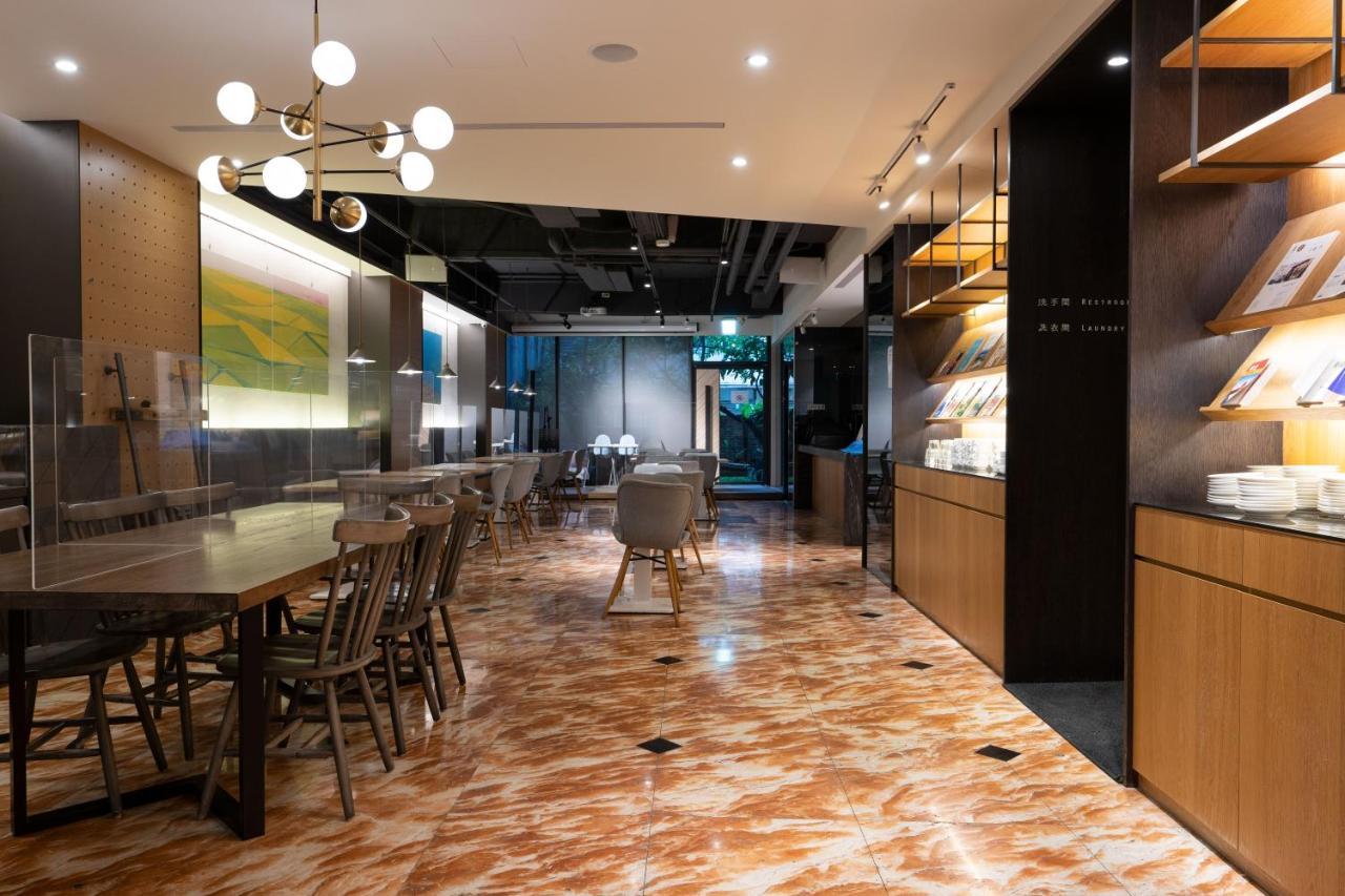 Hub Hotel Zhongli Taoyuan Exteriör bild