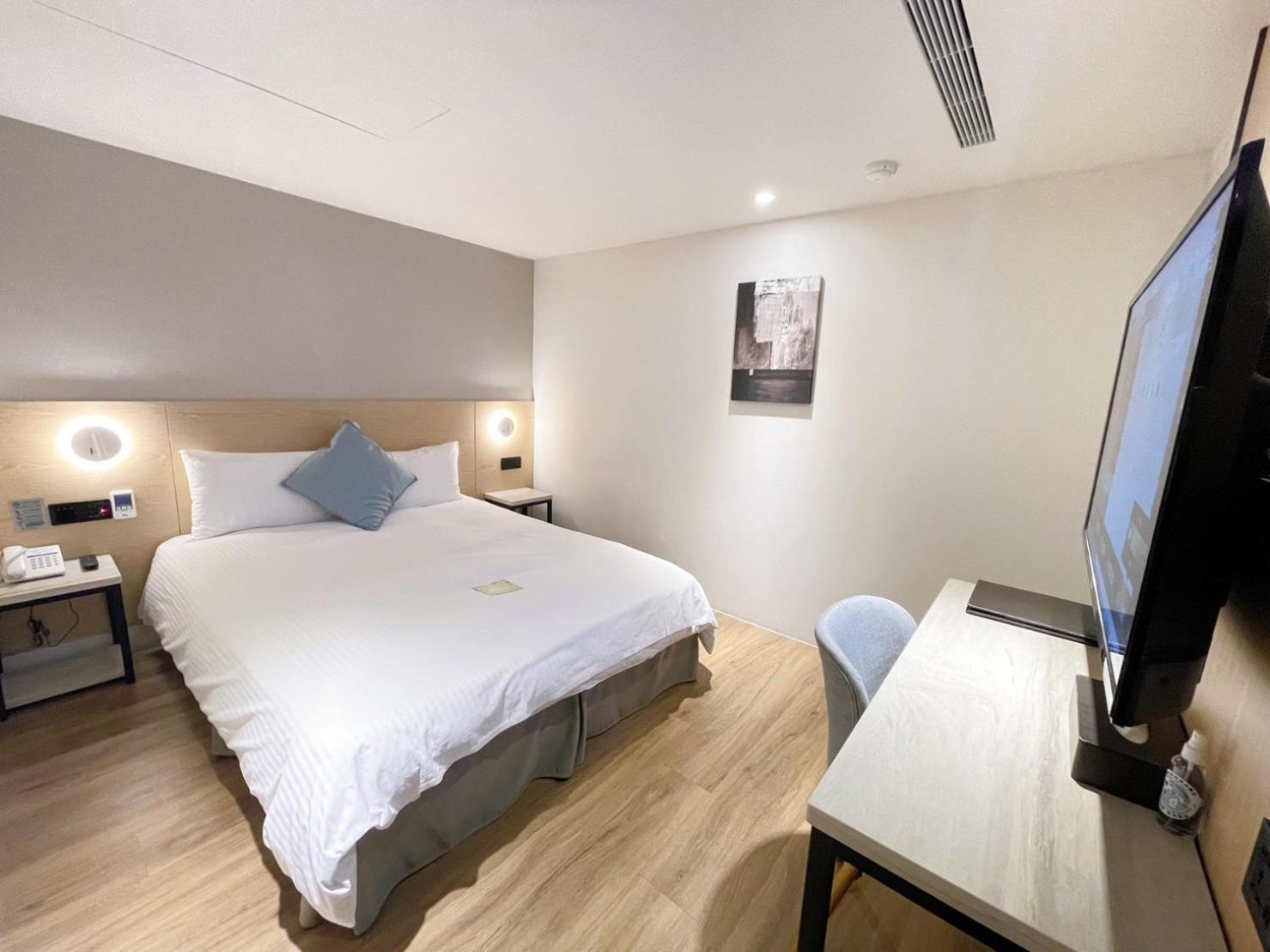 Hub Hotel Zhongli Taoyuan Exteriör bild