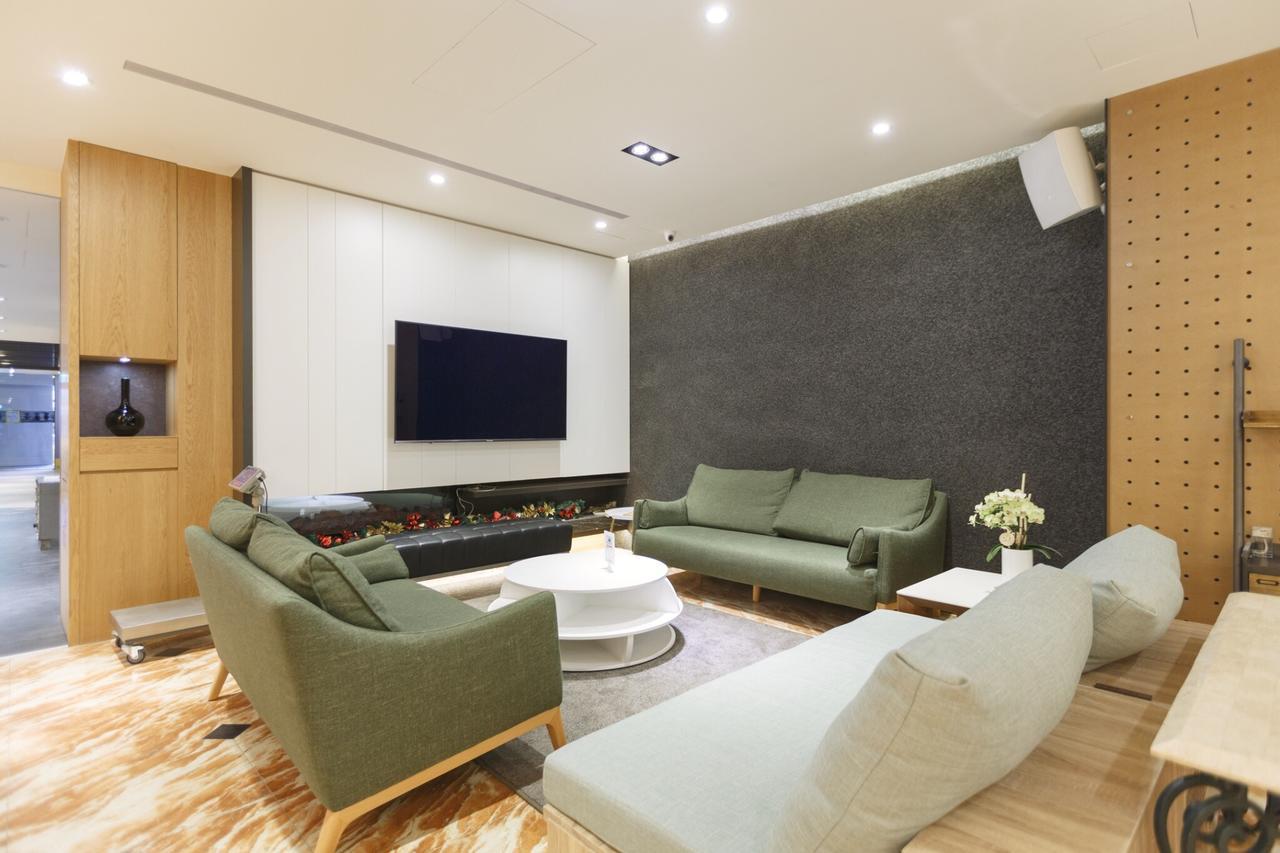 Hub Hotel Zhongli Taoyuan Exteriör bild